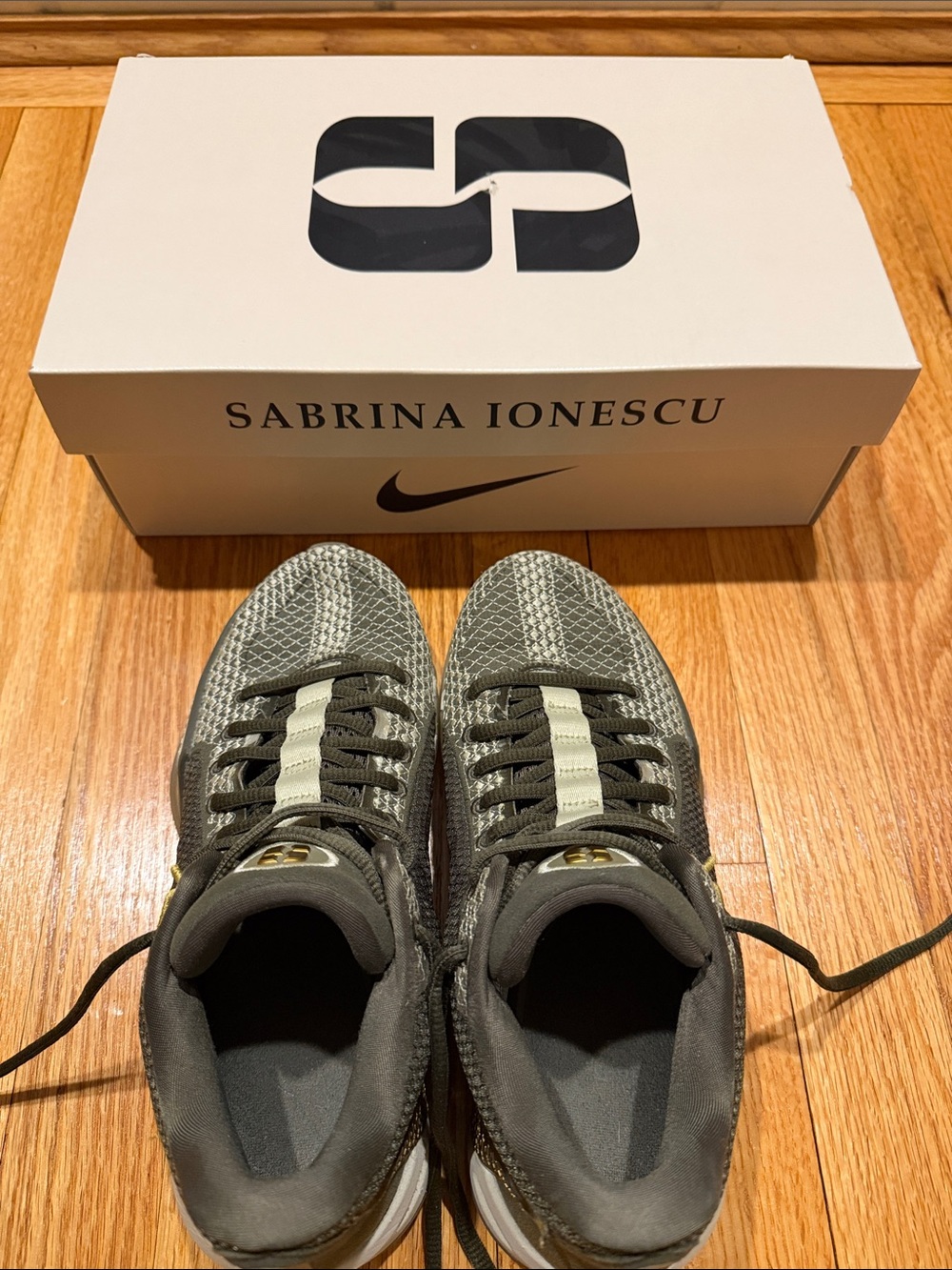 Women’s Sabrina 1 Basketball Sneakers